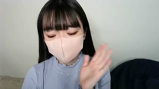 yua chan00 online show from 11/02/25, 12:54