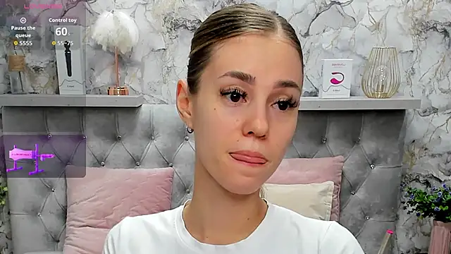 CandysSweet online show from 11/18/25, 01:10