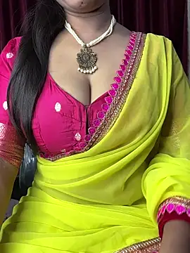 Snapshot of Ritika_janu chatting on 11/15/25, 05:17 Ritika janu online show from 11/15/25, 05:17