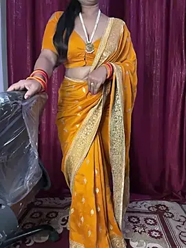 Snapshot of Ritika_janu chatting on 11/21/25, 05:01 Ritika janu online show from 11/21/25, 05:01