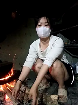 Phoena-a online show from 02/17/26, 10:29