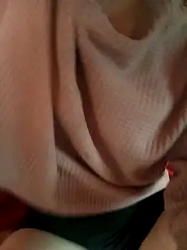 Snapshot of Phoena-a chatting on 03/28/26, 02:56 Phoena-a online show from 03/28/26, 02:56