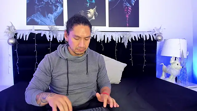 ErosyVenus69 online show from 11/18/25, 06:00