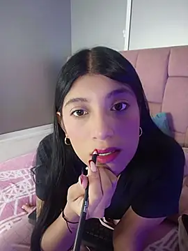 Snapshot of YeseniaRodriguez3 chatting on 07/17/26, 12:57 YeseniaRodriguez3 online show from 07/17/26, 12:57