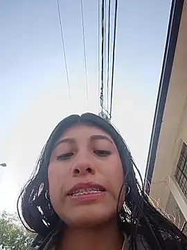 YeseniaRodriguez3 online show from 11/02/25, 01:16