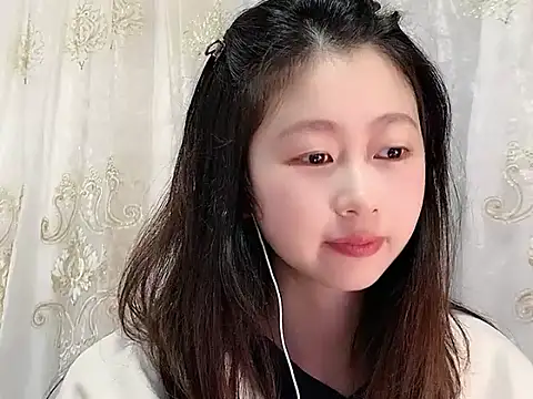 nuannuan35593 online show from 11/13/25, 12:31