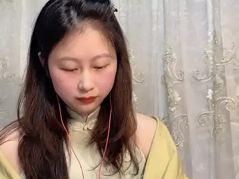 nuannuan35593 online show from 10/25/25, 03:34