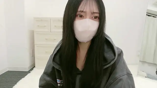 annachan v online show from 04/07/26, 02:30