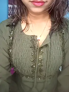 cute mahi07 online show from 12/20/25, 12:08