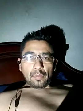 Leocuma82 online show from 11/07/25, 04:17