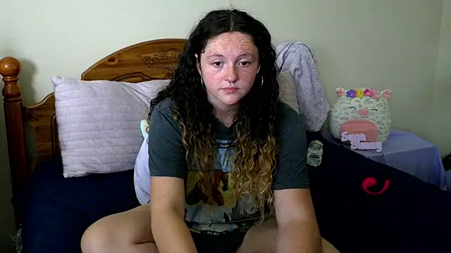 sugasunny04 online show from 04/10/26, 05:53