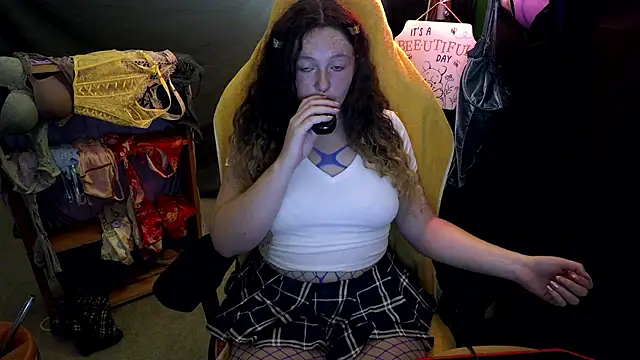 sugasunny04 online show from 01/17/26, 05:44