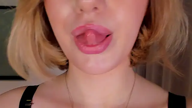 Alice Presly online show from 11/05/25, 02:47