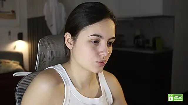 amelie shine online show from 11/02/25, 11:37