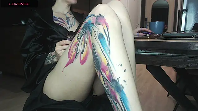 YanaMm online show from 11/16/25, 12:10