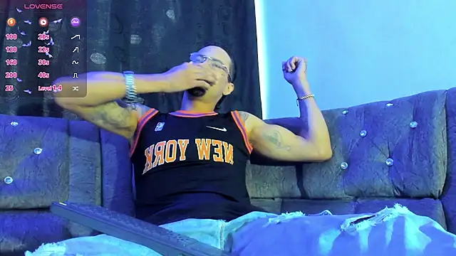 harold 777 online show from 11/23/25, 10:42