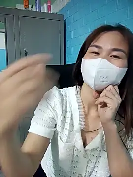 Donatella28 online show from 04/15/26, 11:05