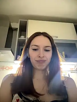 AmberlyCarr online show from 11/14/25, 04:10