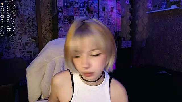 Snapshot of MissMorganMoon chatting on 02/16/26, 10:18 MissMorganMoon online show from 02/16/26, 10:18