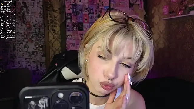 Snapshot of MissMorganMoon chatting on 02/09/26, 10:19 MissMorganMoon online show from 02/09/26, 10:19