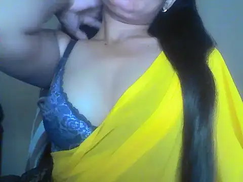 nudepari online show from 11/13/25, 04:44