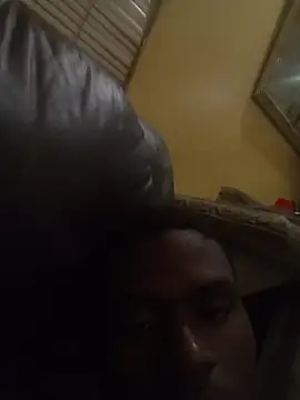 Snapshot of younggblackkCOCK19 chatting on 11/24/25, 08:53 younggblackkCOCK19 online show from 11/24/25, 08:53