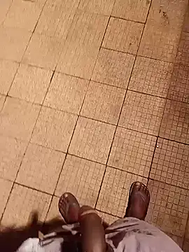 younggblackkCOCK19 online show from 01/18/26, 08:23