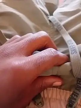 younggblackkCOCK19 online show from 04/04/26, 11:28