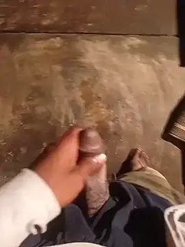 younggblackkCOCK19 online show from 04/06/26, 09:49