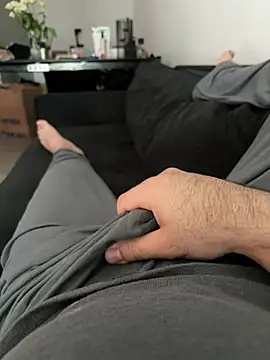 hasanka62 online show from 03/15/26, 10:00