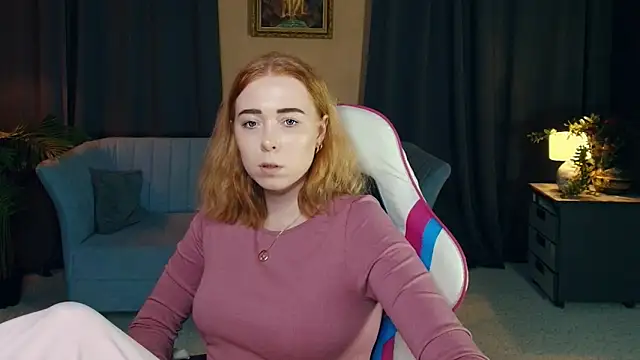 AddieOsler online show from 11/30/25, 08:20