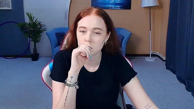 Snapshot of AddieOsler chatting on 06/10/26, 08:10 AddieOsler online show from 06/10/26, 08:10
