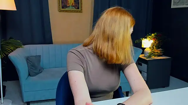 AddieOsler online show from 11/13/25, 08:24