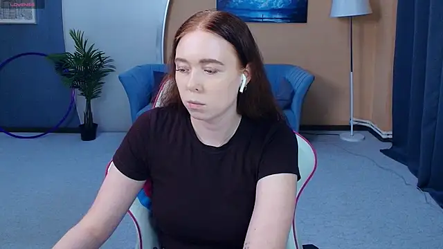 Snapshot of AddieOsler chatting on 06/17/26, 07:35 AddieOsler online show from 06/17/26, 07:35