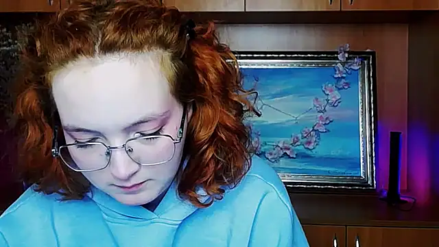 MissAriaa online show from 04/17/26, 06:16