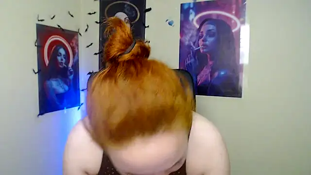 Snapshot of MissAriaa chatting on 05/15/26, 12:14 MissAriaa online show from 05/15/26, 12:14
