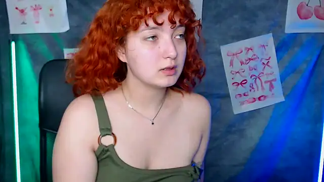 Snapshot of MissAriaa chatting on 06/05/26, 06:29 MissAriaa online show from 06/05/26, 06:29