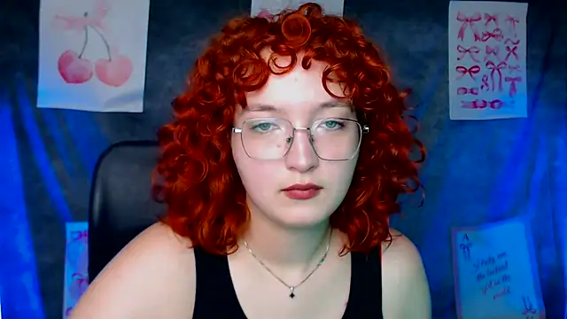Snapshot of MissAriaa chatting on 07/11/26, 11:43 MissAriaa online show from 07/11/26, 11:43