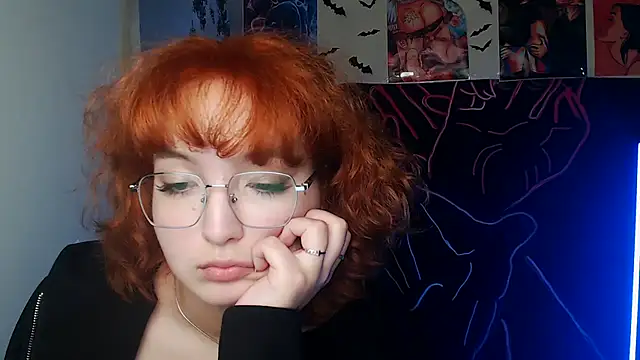 MissAriaa online show from 12/13/25, 08:04