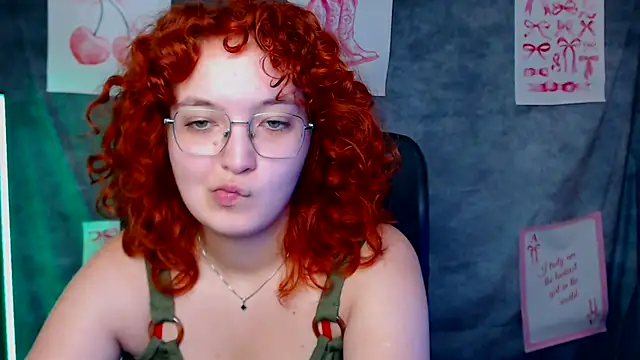 Snapshot of MissAriaa chatting on 07/12/26, 12:06 MissAriaa online show from 07/12/26, 12:06