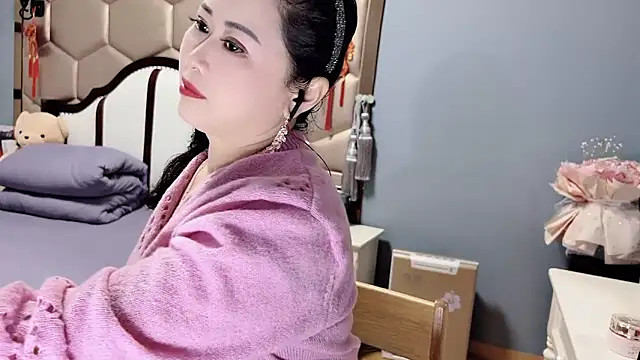 yaoyao22678 online show from 05/09/26, 01:31
