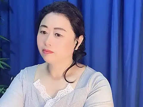 yaoyao22678 online show from 10/30/25, 01:59