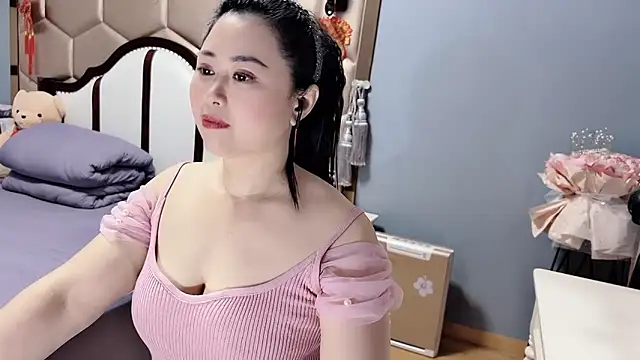 yaoyao22678 online show from 04/22/26, 02:51