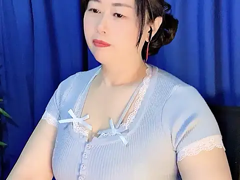 yaoyao22678 online show from 12/02/25, 02:45