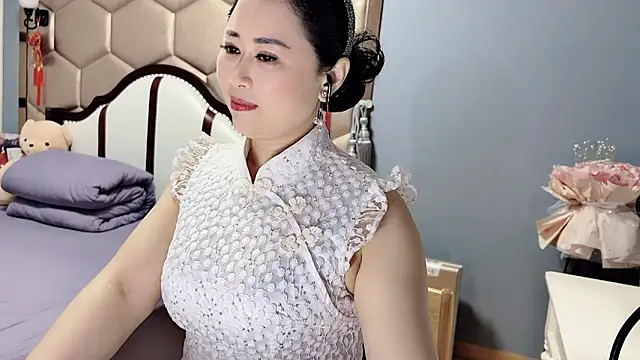 yaoyao22678 online show from 04/29/26, 01:32