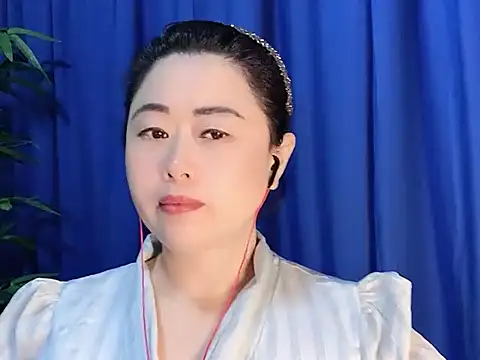 yaoyao22678 online show from 10/29/25, 01:15