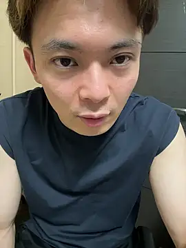 Snapshot of miyabi_yabi chatting on 06/24/26, 02:26 miyabi yabi online show from 06/24/26, 02:26