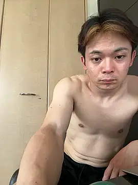 Snapshot of miyabi_yabi chatting on 05/18/26, 02:44 miyabi yabi online show from 05/18/26, 02:44