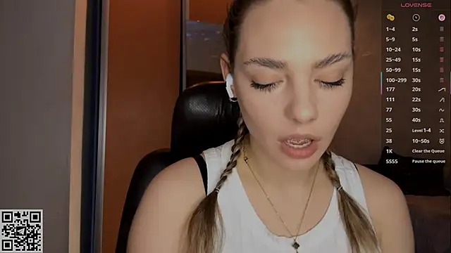 IlanaLafferty online show from 01/05/26, 06:33