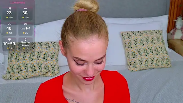 Snapshot of Rose_Masson chatting on 11/14/25, 11:25 Rose Masson online show from 11/14/25, 11:25